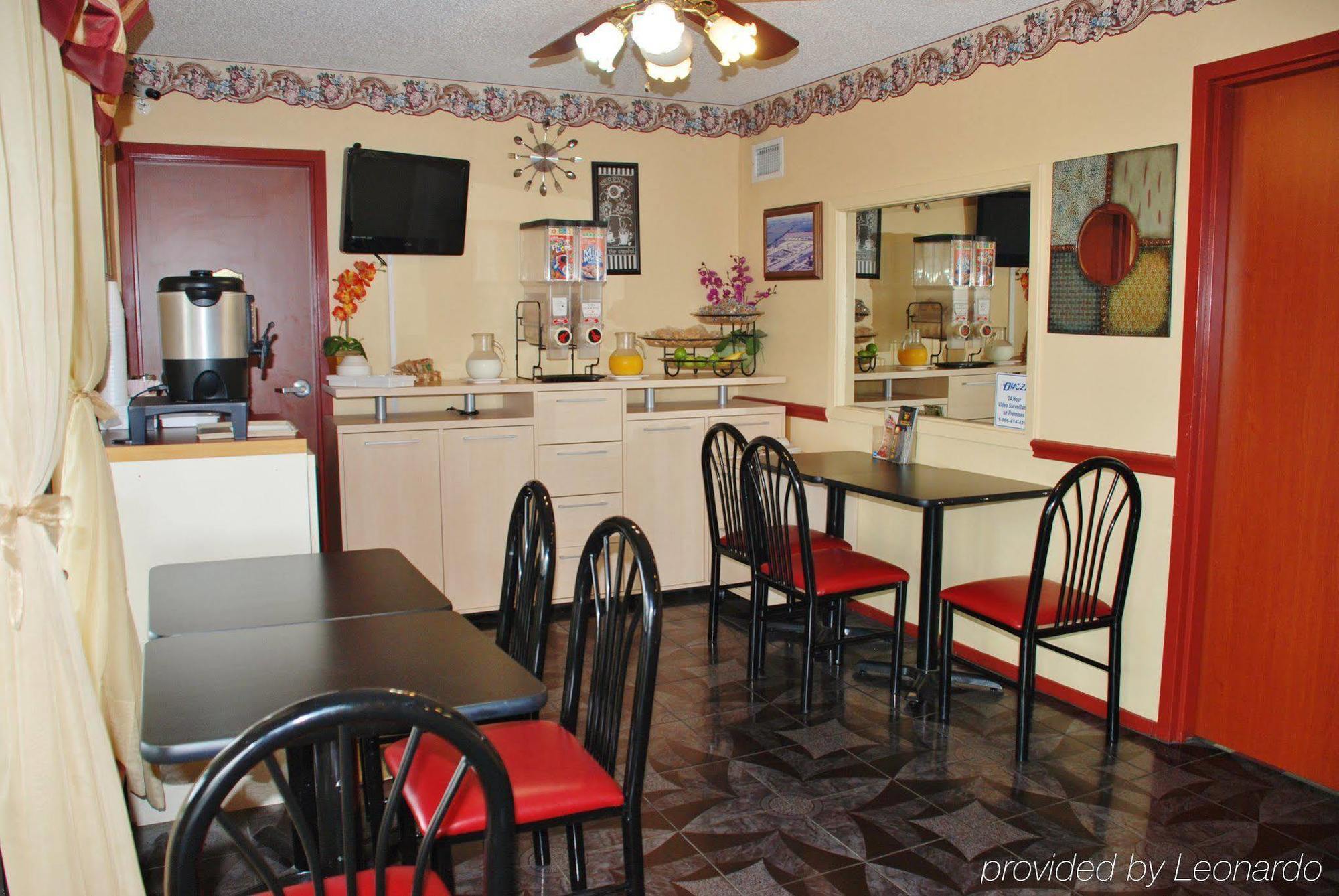 Americas Best Value Inn Buda Zewnętrze zdjęcie